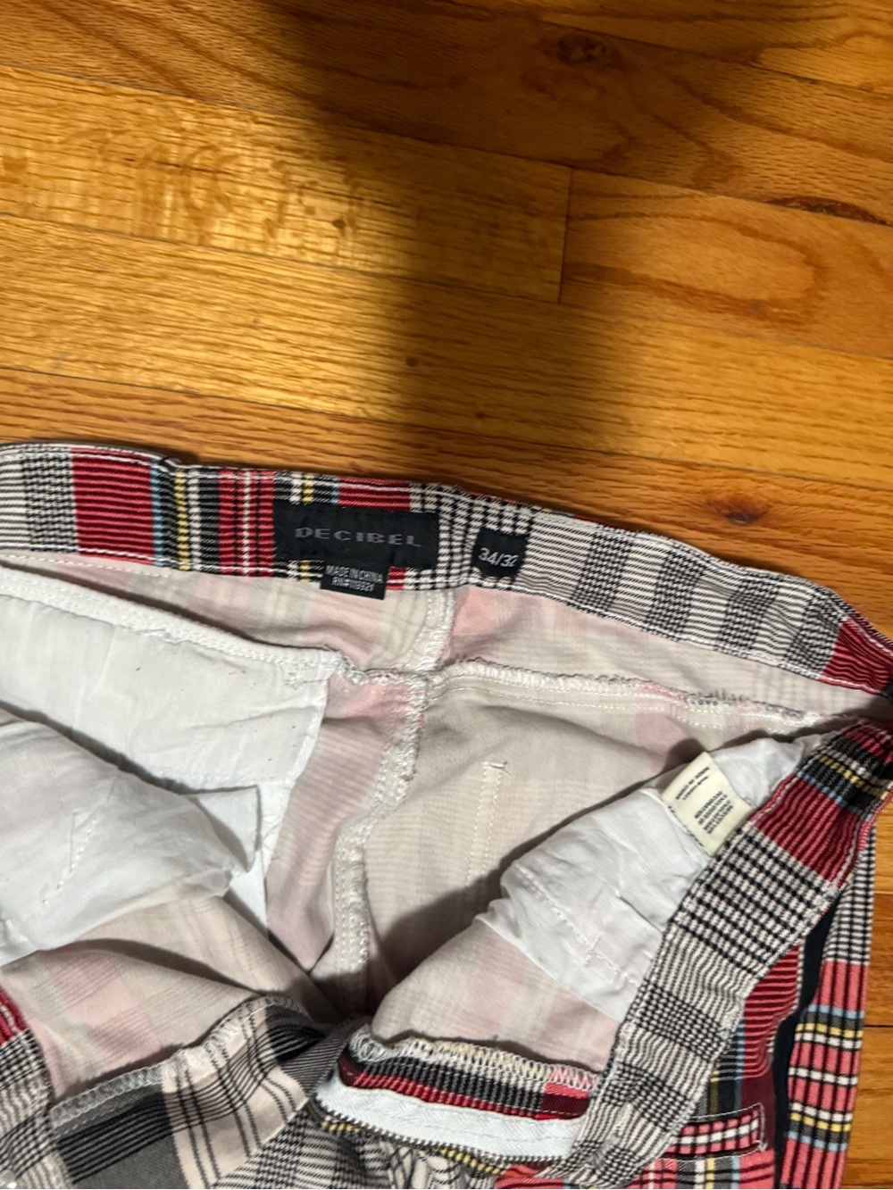 Decibel Slim Fit Stretch Plaid Men’s 34x32 Pants Red Black Gray - Picture 5 of 8